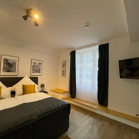 4 * Trier